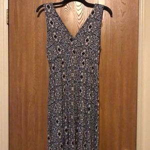 Print dress by New York and Company. Size L.